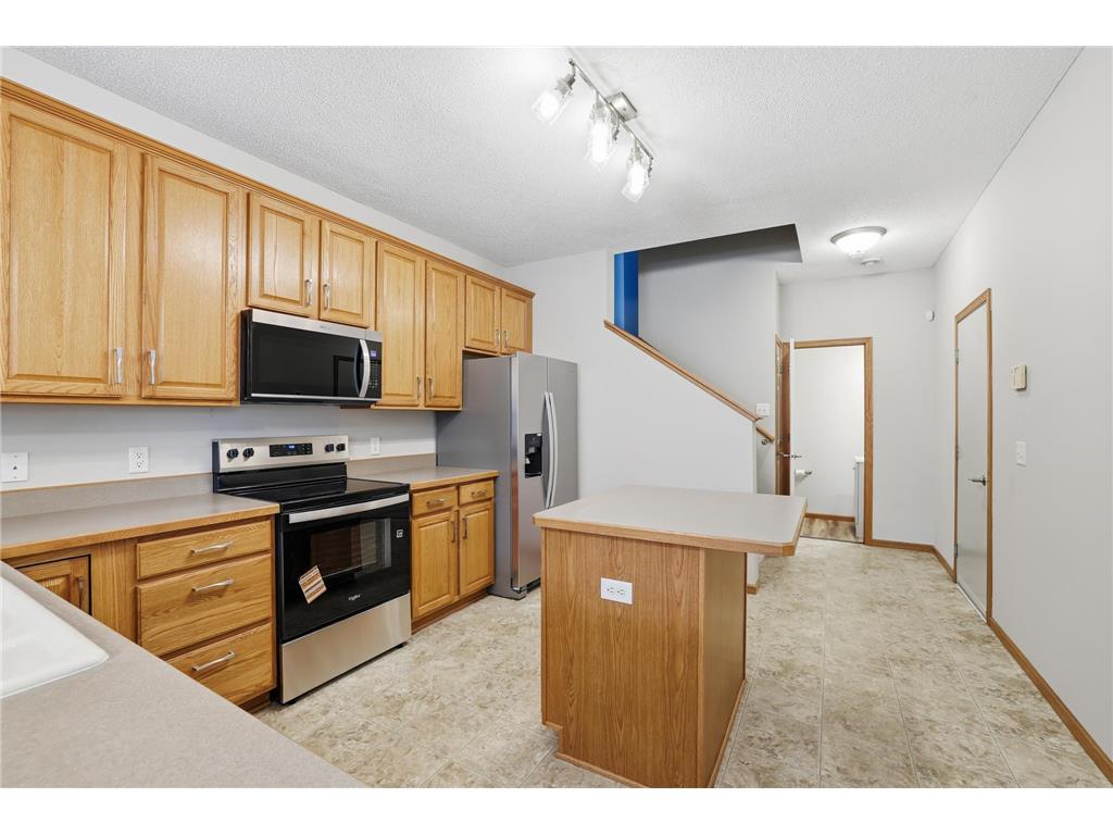 3789 Hazel Trail #C Woodbury MN 55129 7016523 image8