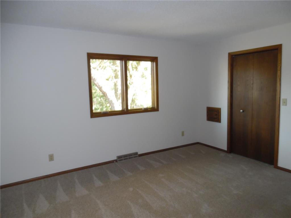 379 3rd Street NW Forest Lake MN 55025 6812494 image10
