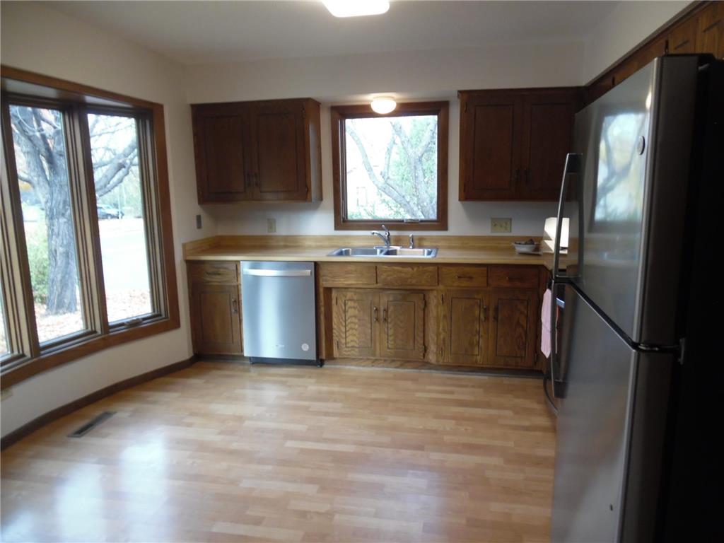 379 3rd Street NW Forest Lake MN 55025 6812494 image4