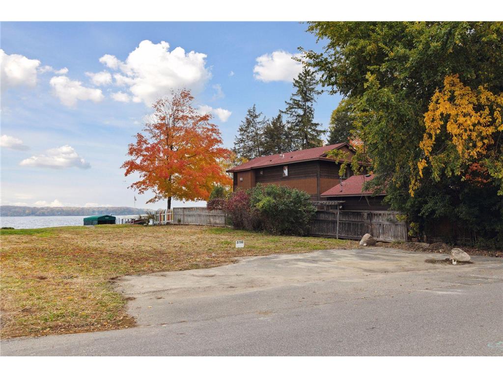 3790 Enchanted Lane, MN, 55364 MLS 6486256 Edina Realty