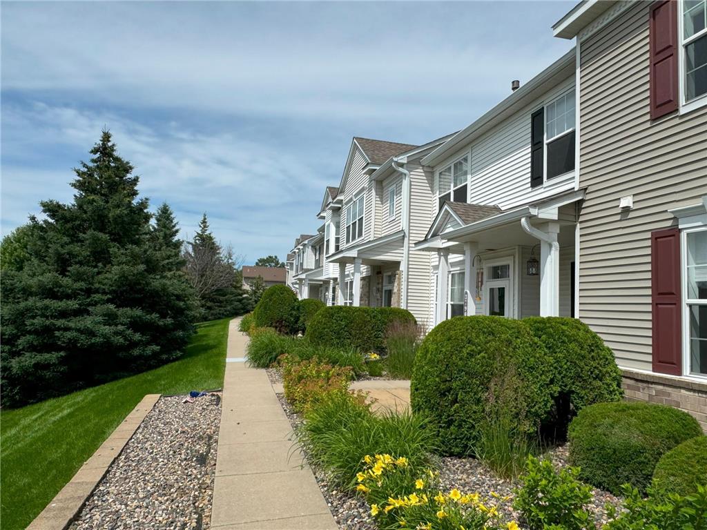 3790 Hazel Trail #D Woodbury MN 55129 6562942 image1