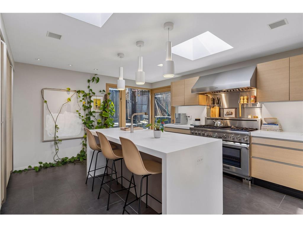 3790 W Bde Maka Ska Parkway Minneapolis MN 55410 - Bde Maka Ska 7052110 image24