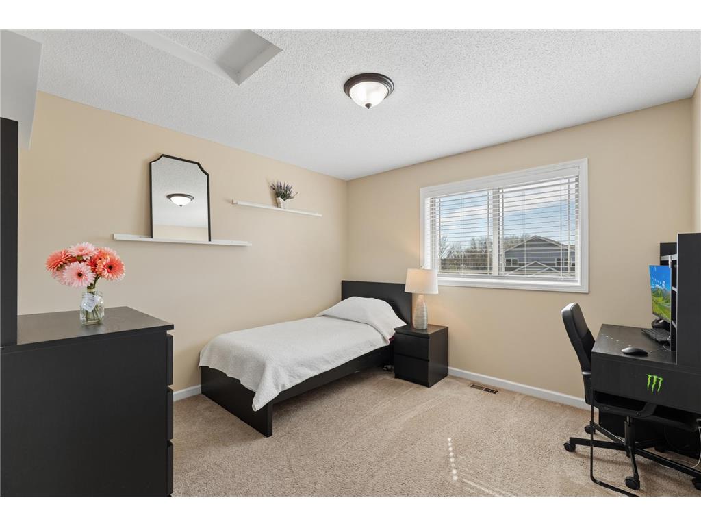37915 Gerald Avenue North Branch MN 55056 7051650 image12