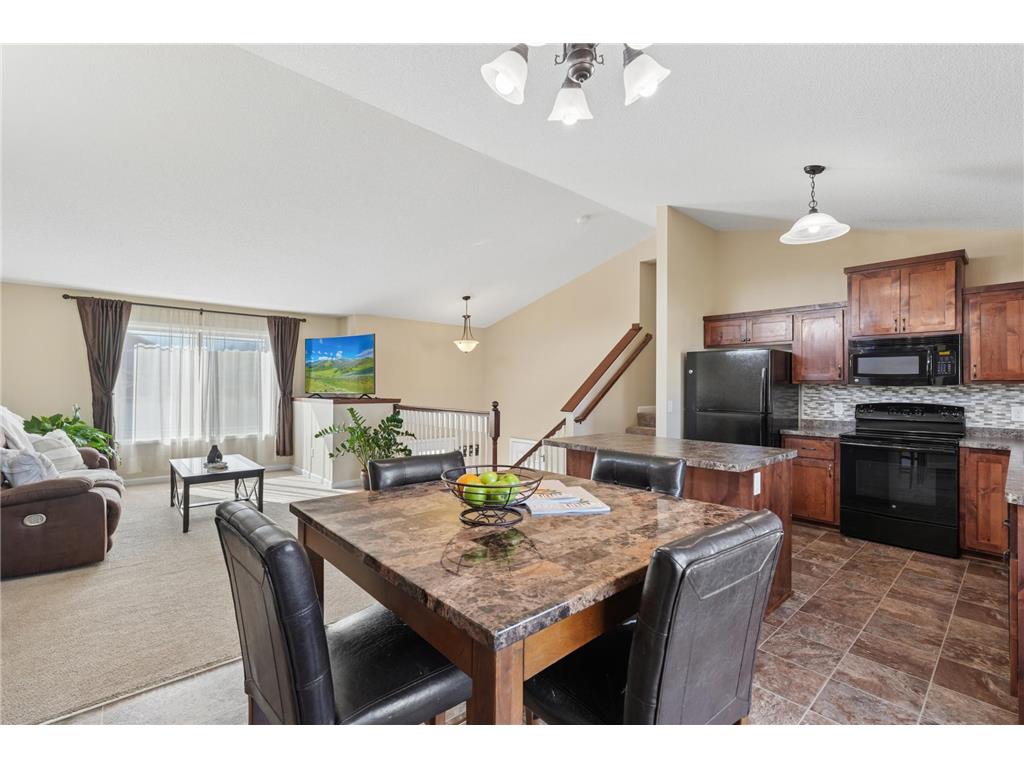 37915 Gerald Avenue North Branch MN 55056 7051650 image5