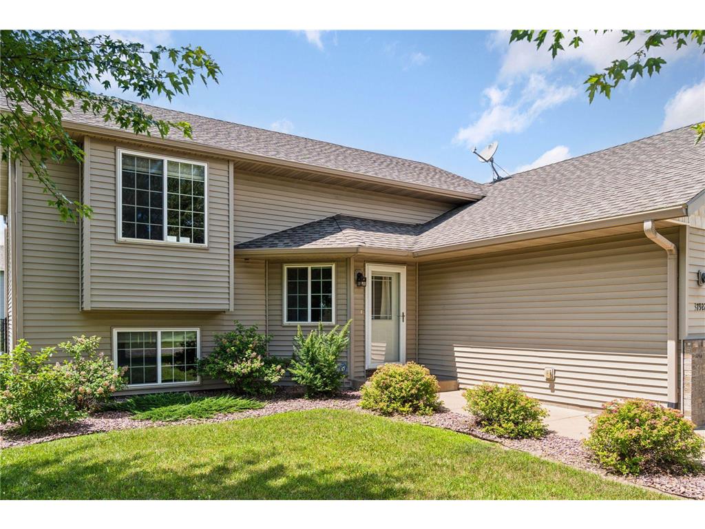 37922 Harvester Avenue North Branch MN 55056 7064854 image1