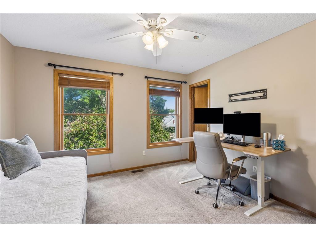 3794 Smithfield Curve Woodbury MN 55129 7085904 image19