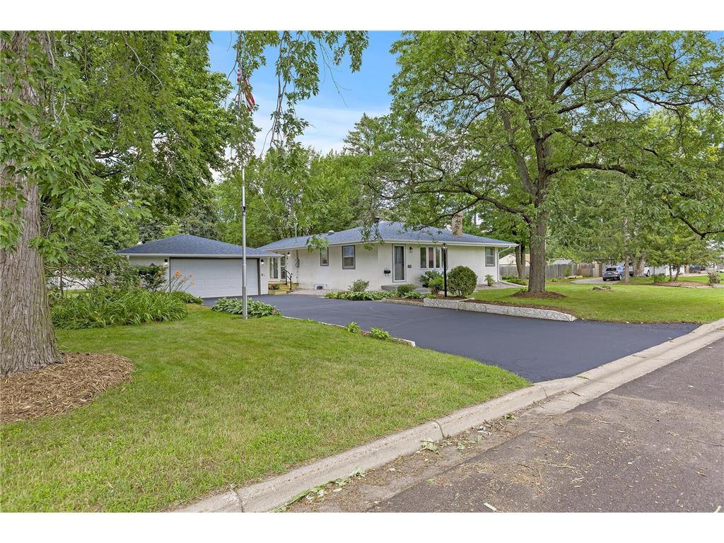 3795 72nd Street E Inver Grove Heights MN 55076 6585781 image1
