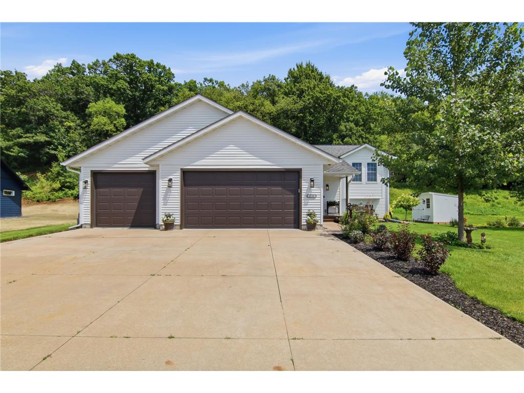 3798 Nicholas Drive Menomonie WI 54751 7104610 image2