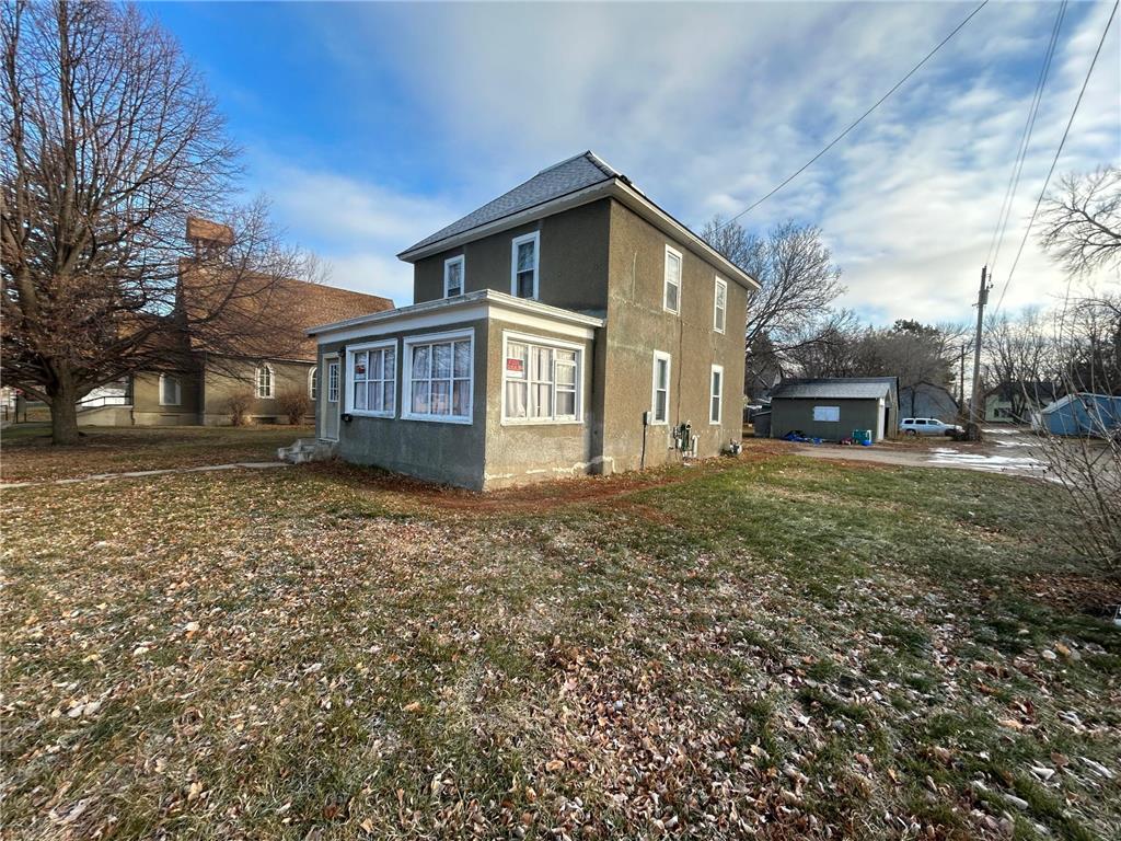 38 N Hering Street Appleton MN 56208 6464905 image1