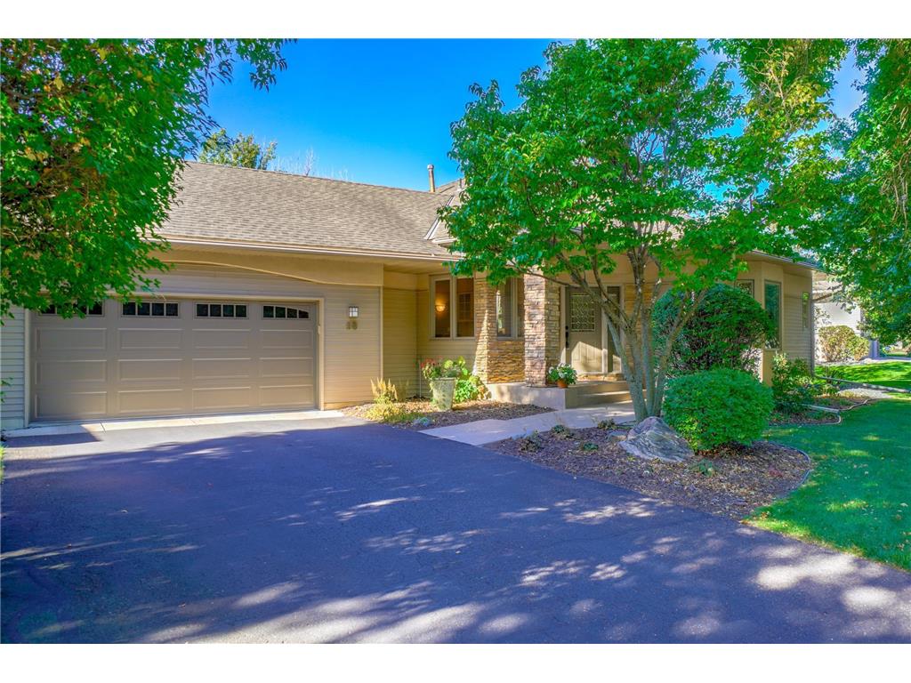 38 Summit Lane North Oaks MN 55127 - Pleasant Lake 6611926 image1