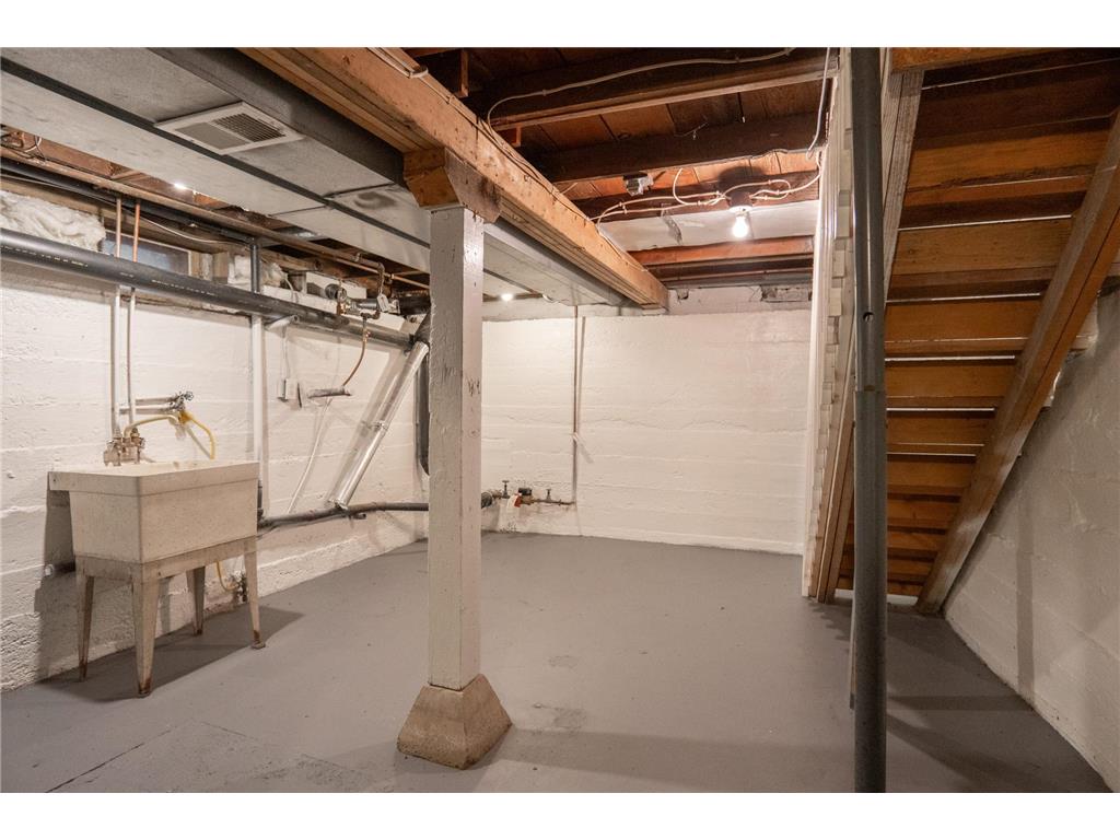 38 Winona Street W Saint Paul MN 55107 7018498 image16