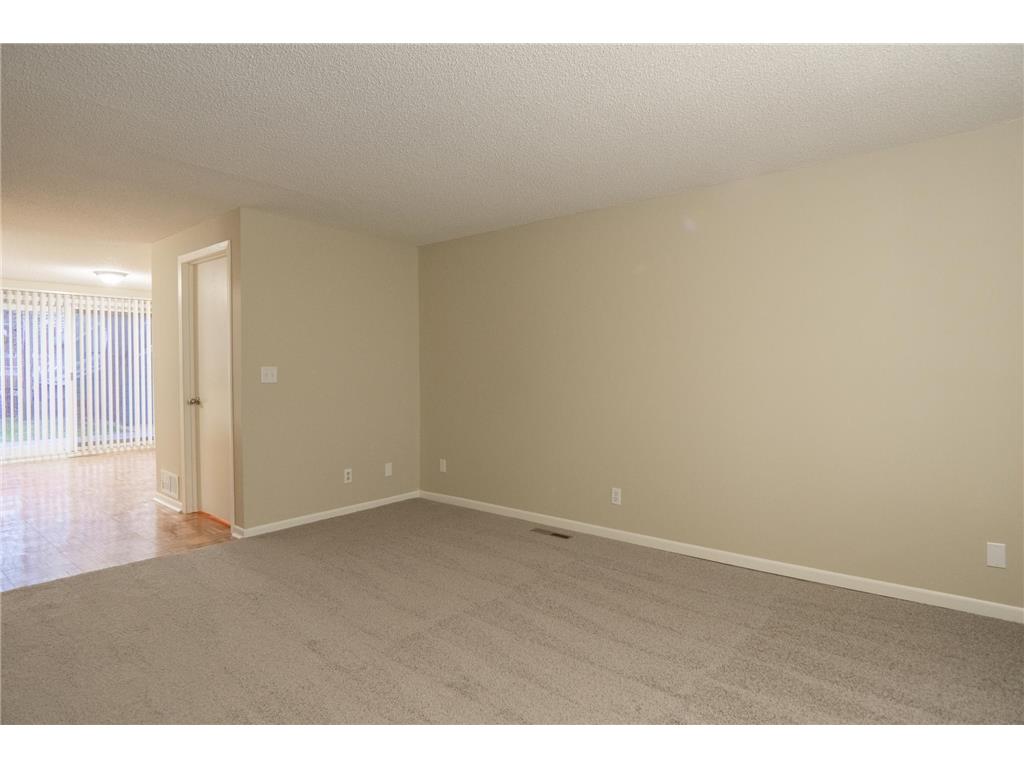 38 Winona Street W Saint Paul MN 55107 7018498 image9