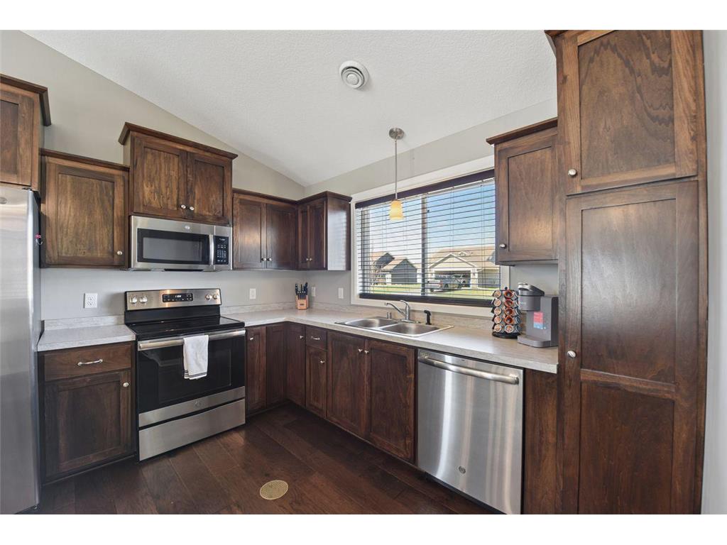 380 Ladd Lane Osceola WI 54020 7029880 image11
