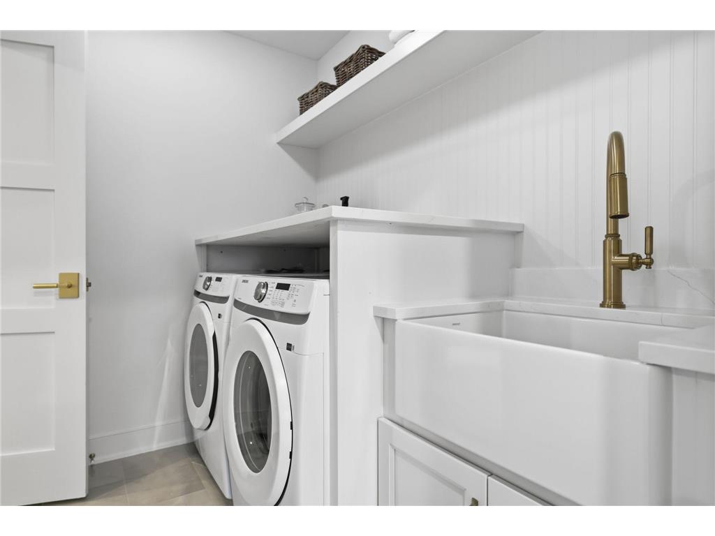 380 Laurel Curve Golden Valley MN 55426 7023931 image26