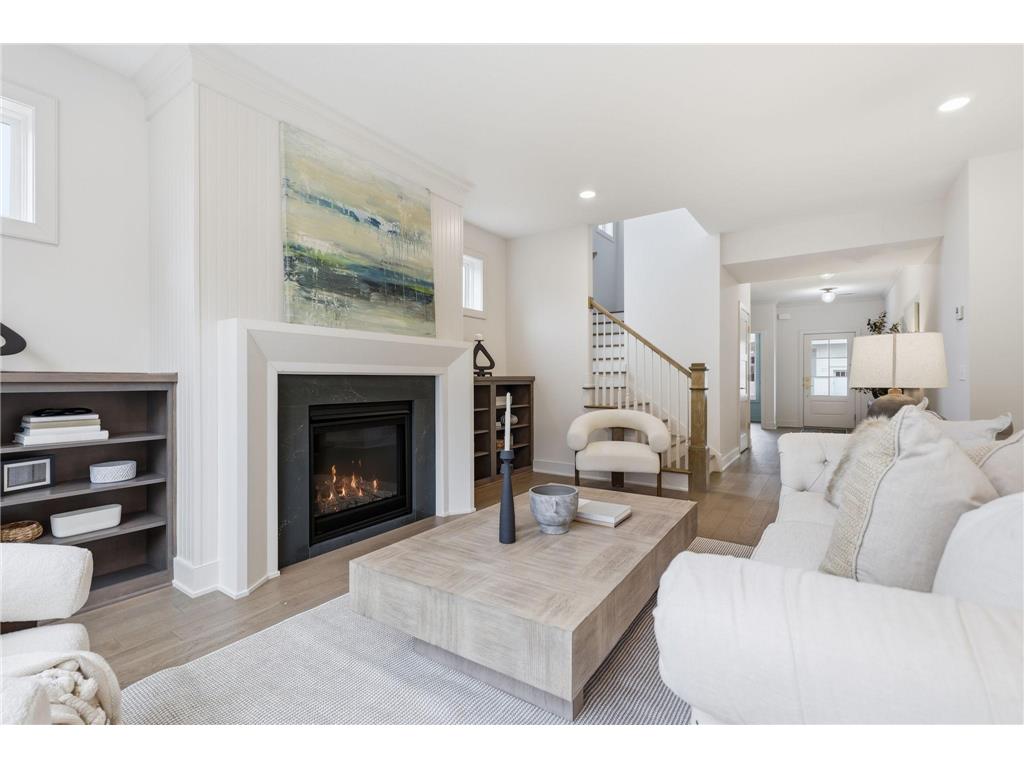 380 Laurel Curve Golden Valley MN 55426 7023931 image4