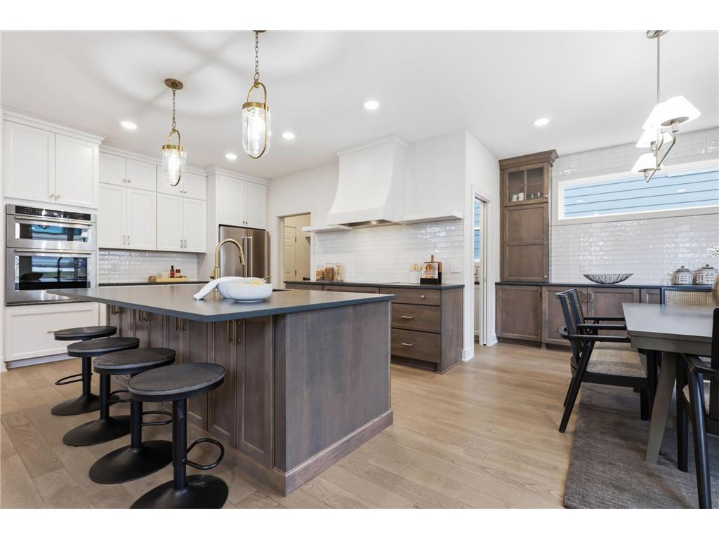 380 Laurel Curve Golden Valley MN 55426 7023931 image6