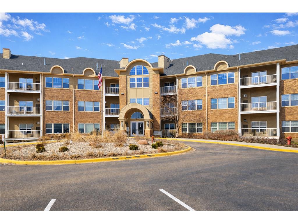 3800 85th Avenue N #119 Brooklyn Park MN 55443 7036342 image1