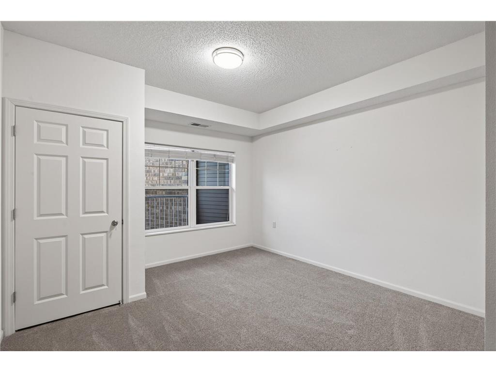 3800 85th Avenue N #220 Brooklyn Park MN 55443 7075720 image11
