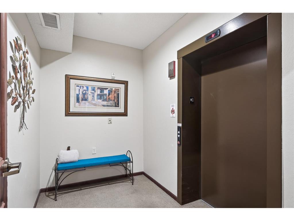 3800 85th Avenue N #220 Brooklyn Park MN 55443 7075720 image20
