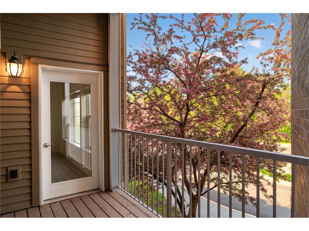 3800 85th Avenue N #220 Brooklyn Park MN 55443 7075720 image4