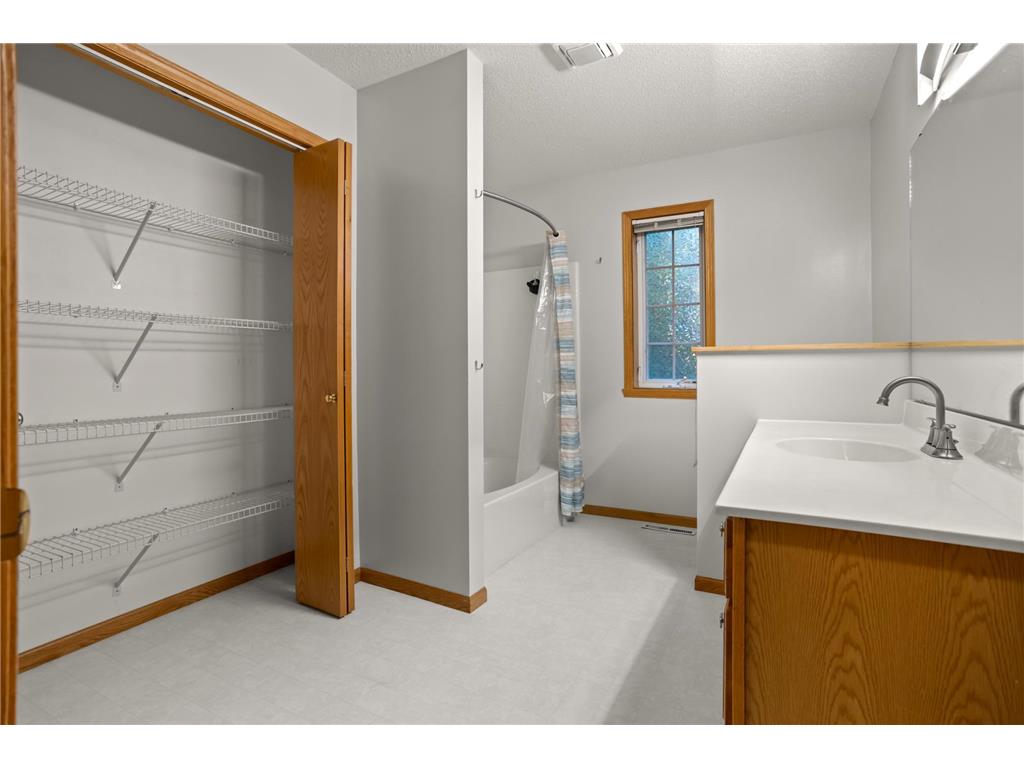 3801 20th Street S Fargo ND 58104 7096701 image24