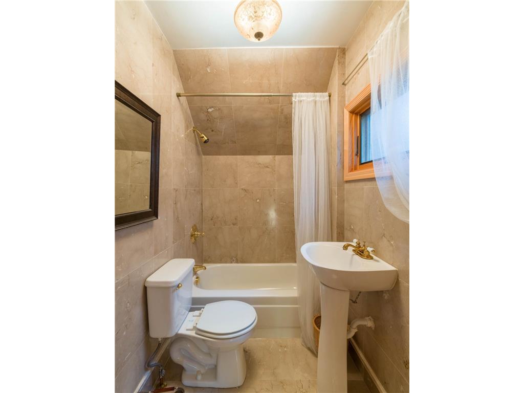 3801 Lyndale Avenue S Minneapolis MN 55409 7031370 image24