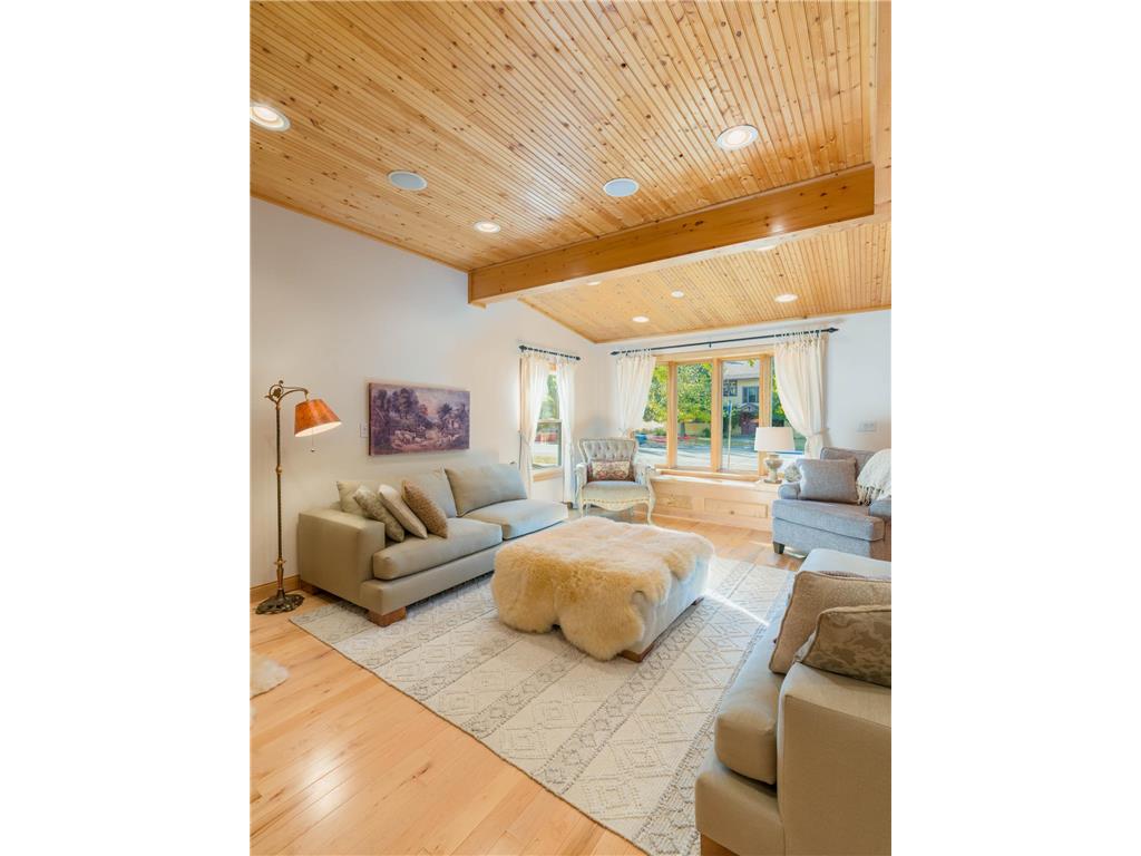 3801 Lyndale Avenue S Minneapolis MN 55409 7031370 image4