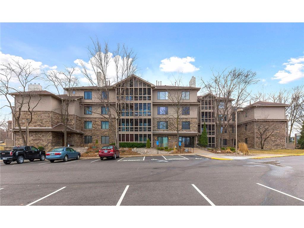 3801 W 98th Street #102 Bloomington MN 55431 6521383 image1