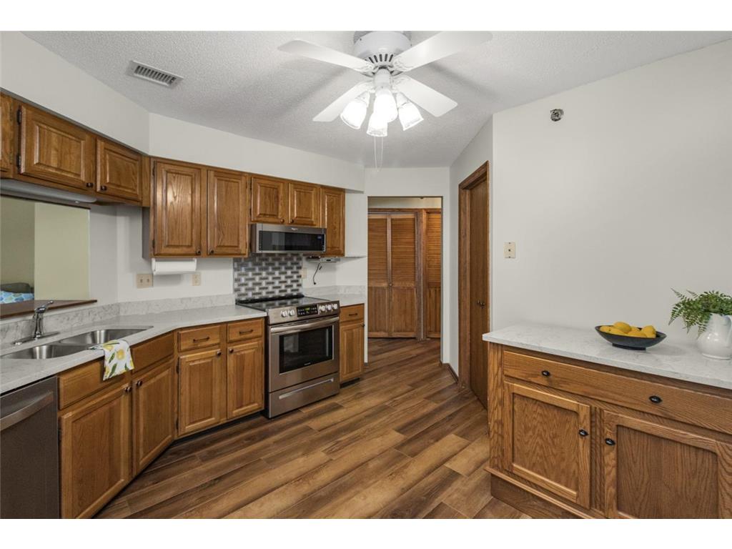 3801 W 98th Street #107 Bloomington MN 55431 6346005 image1