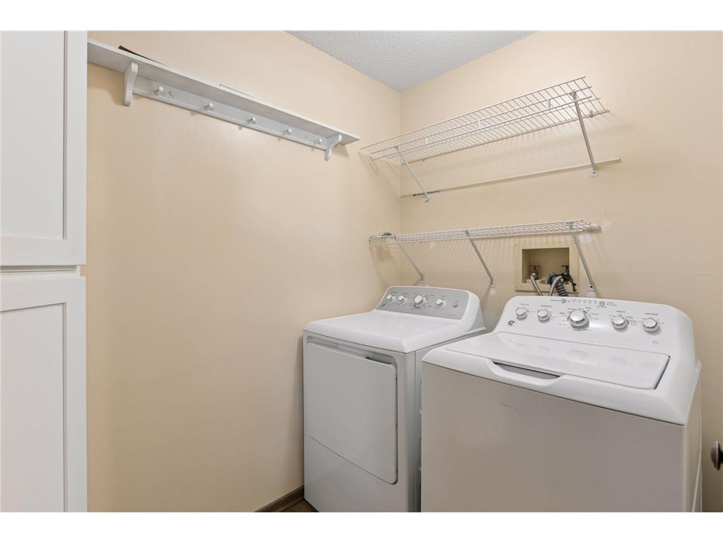 3801 W 98th Street #107 Bloomington MN 55431 7041485 image11