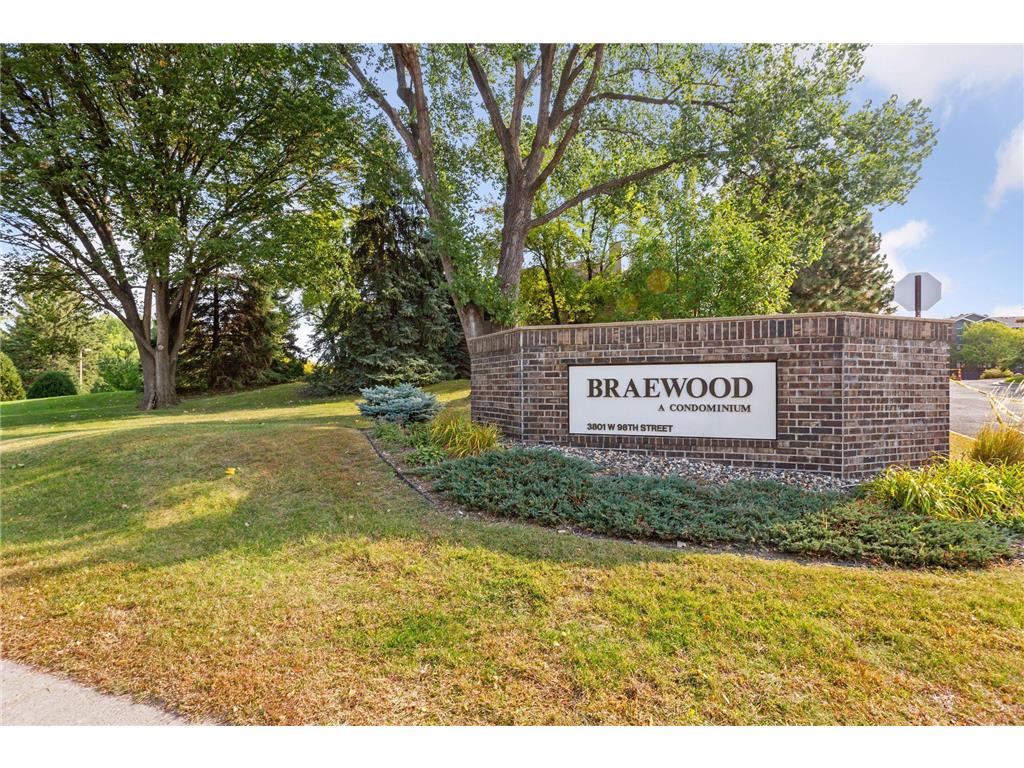 3801 W 98th Street #107 Bloomington MN 55431 7041485 image16