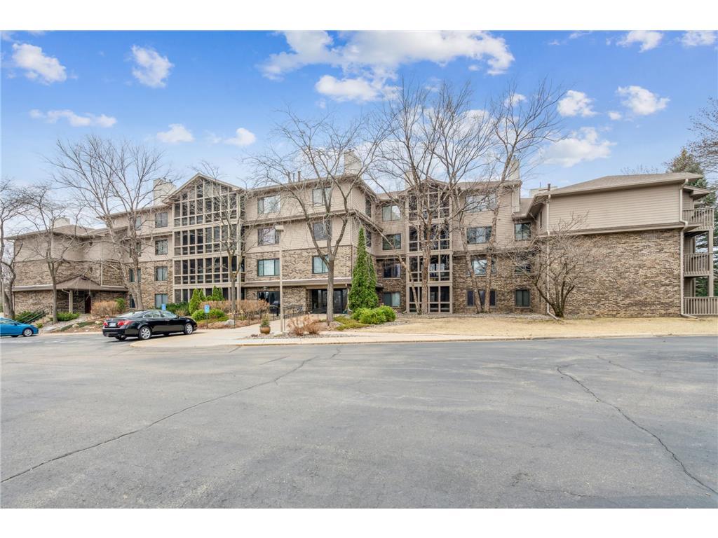3801 W 98th Street #205 Bloomington MN 55431 6702386 image1