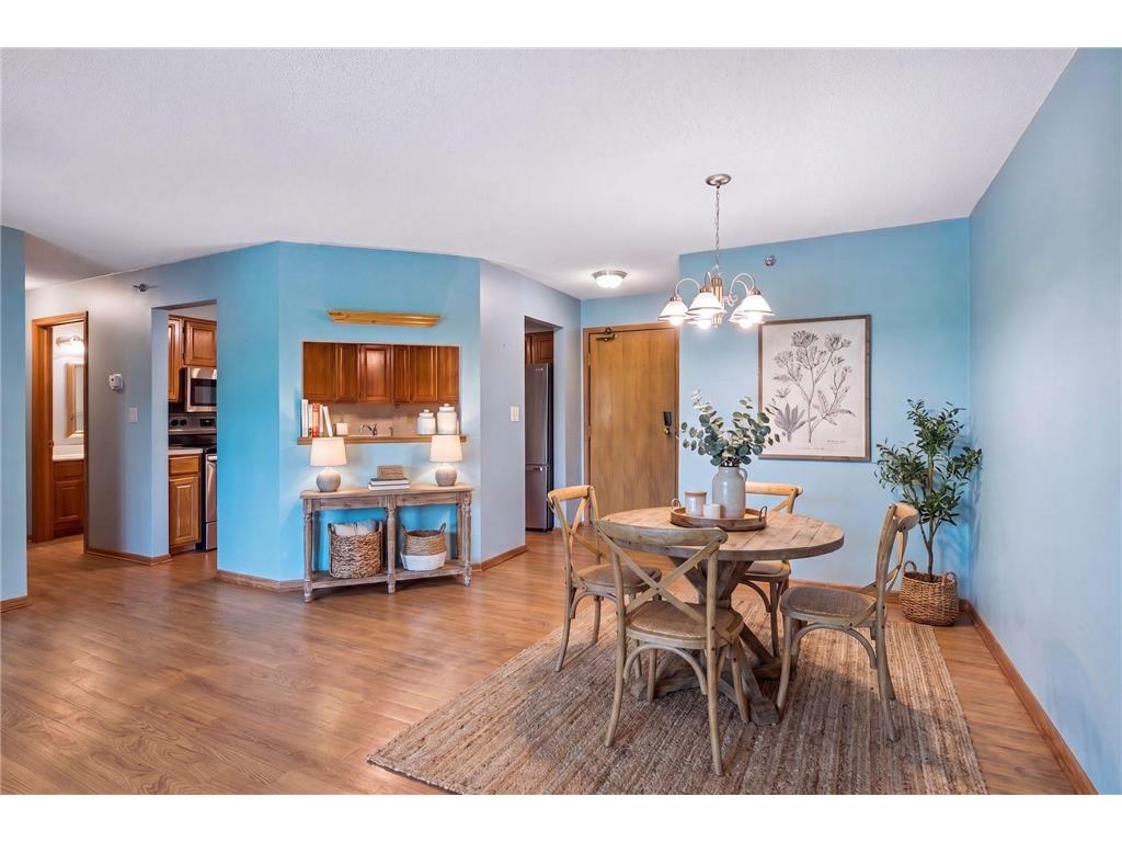 3801 W 98th Street #209 Bloomington MN 55431 7067937 image1