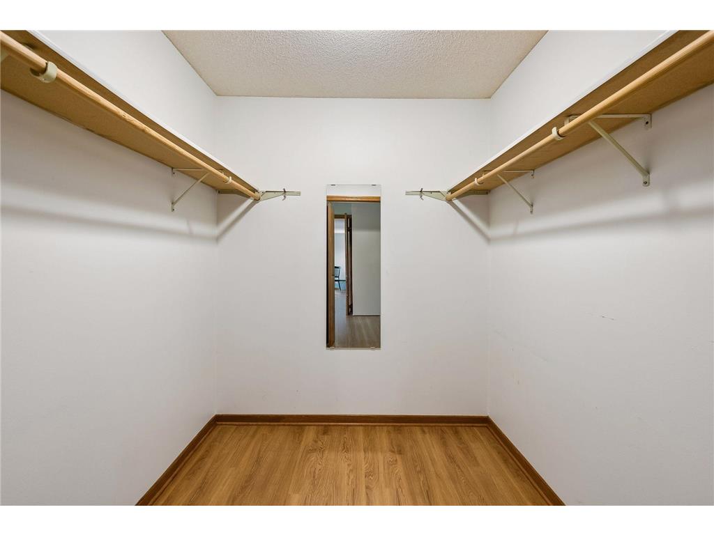 3801 W 98th Street #209 Bloomington MN 55431 7067937 image20