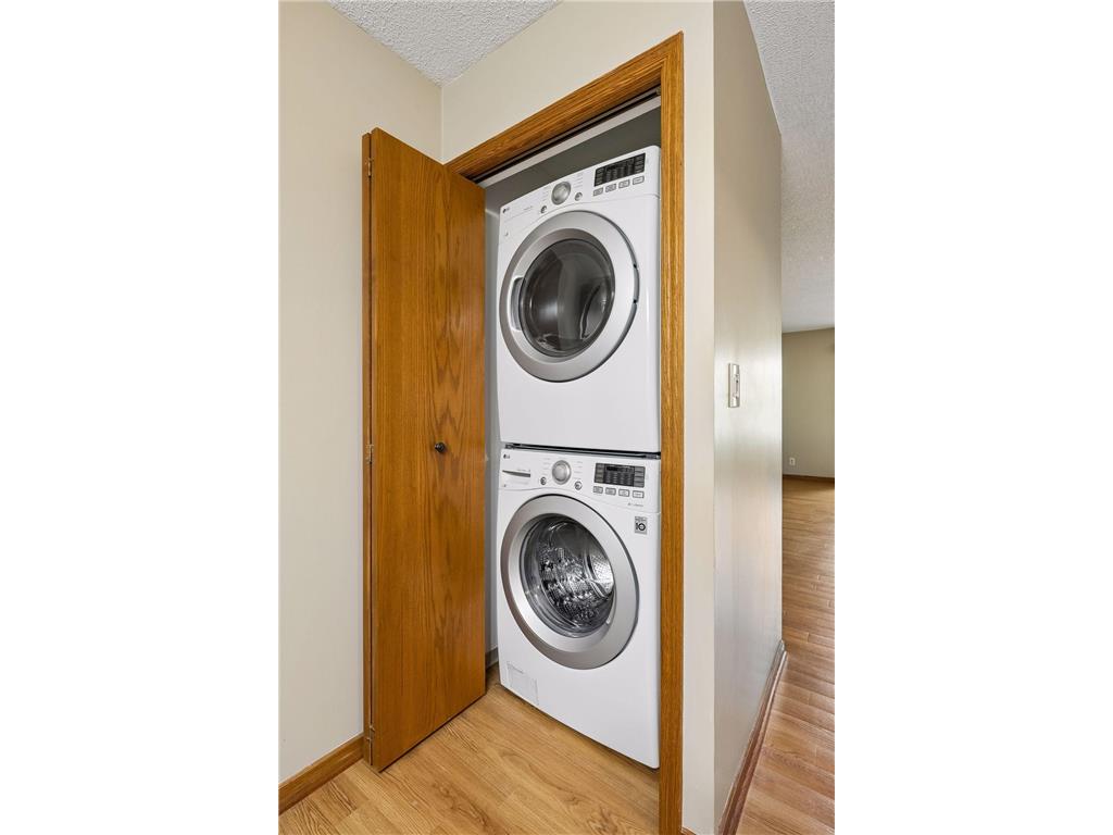 3801 W 98th Street #209 Bloomington MN 55431 7067937 image24