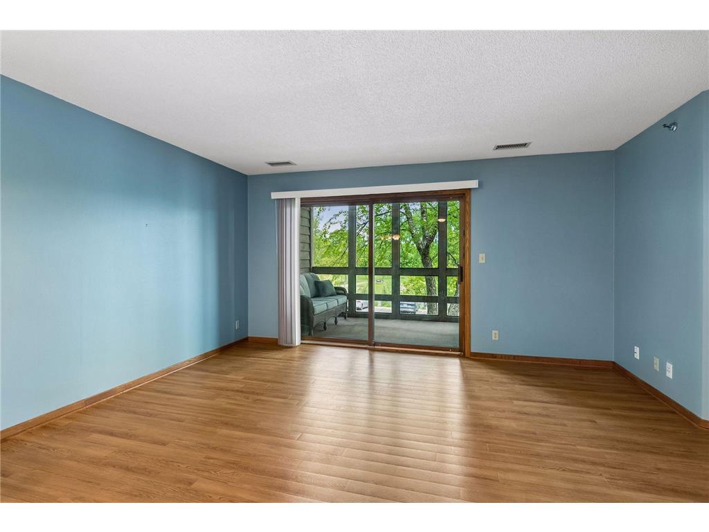 3801 W 98th Street #209 Bloomington MN 55431 7067937 image4