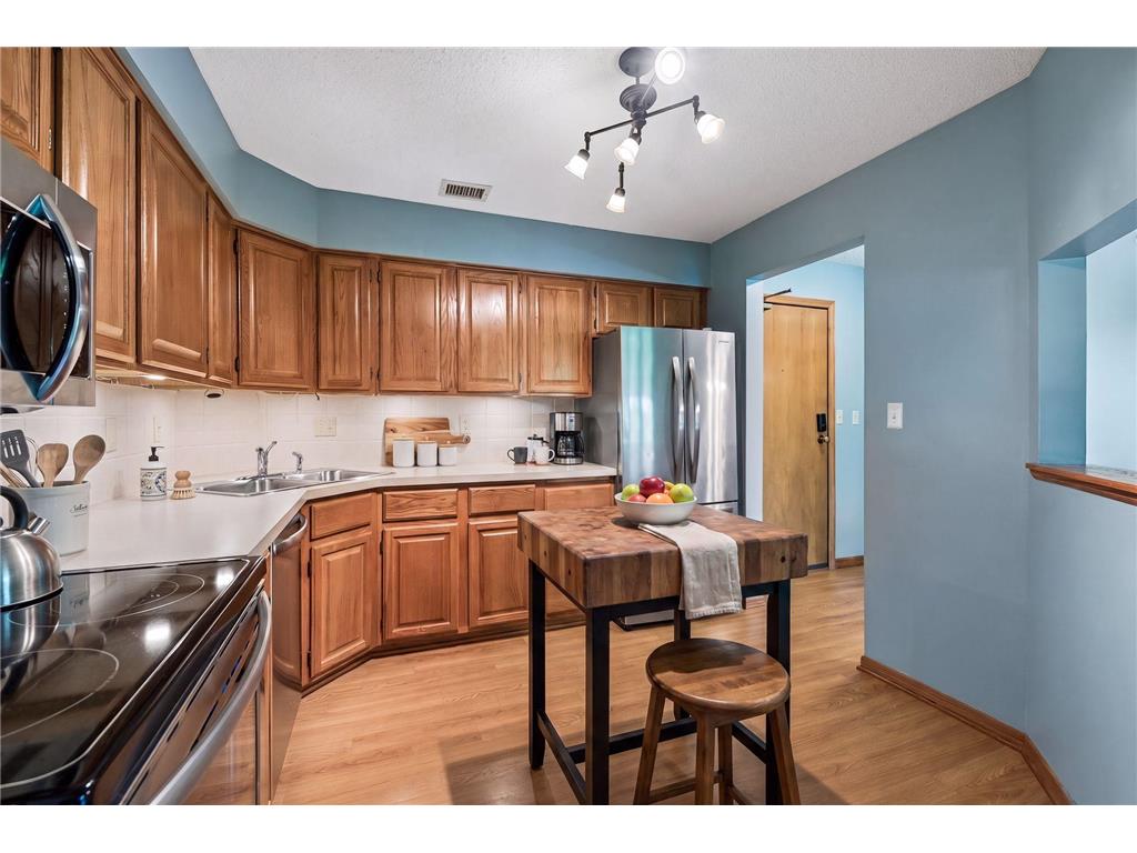 3801 W 98th Street #209 Bloomington MN 55431 7067937 image8