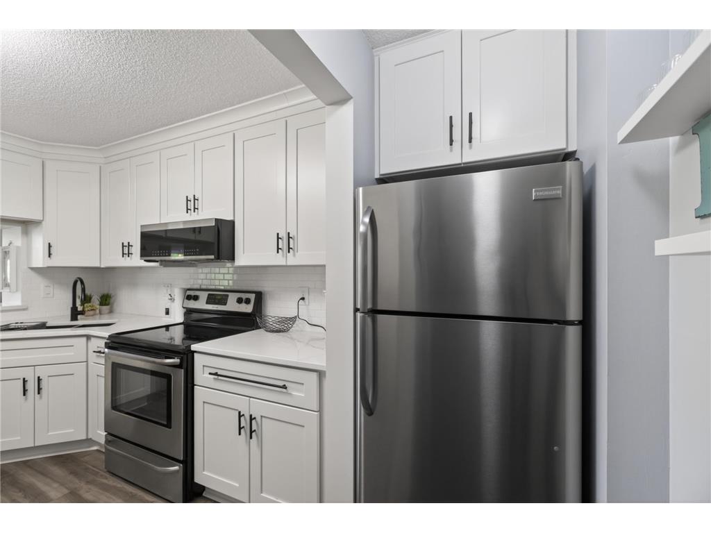 3801 W 98th Street #210 Bloomington MN 55431 7081176 image12