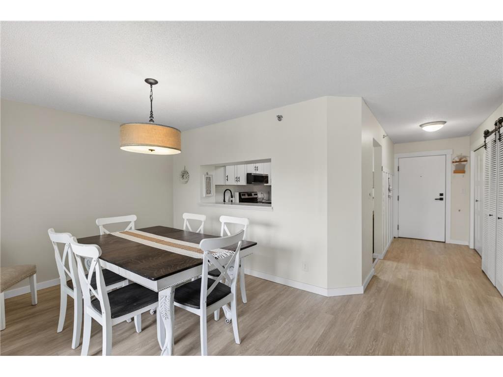 3801 W 98th Street #210 Bloomington MN 55431 7081176 image15