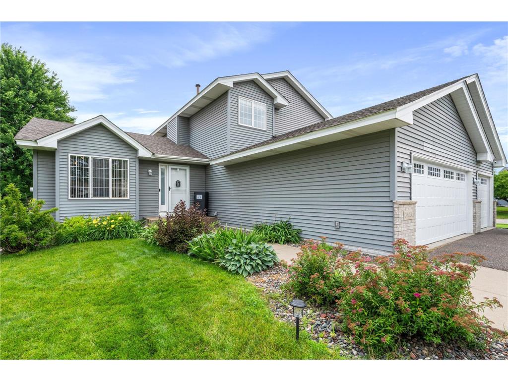 3803 Globe Flower Circle N Brooklyn Park MN 55443 6570132 image1