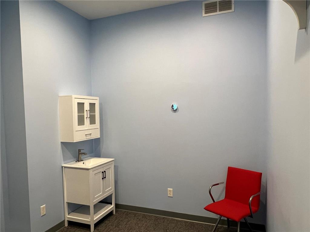 3803 Silver Lake Road NE #Main and Lower A Saint Anthony MN 55421 7006058 image10