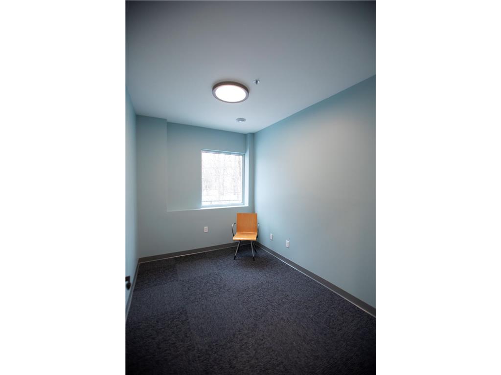 3803 Silver Lake Road NE #Main and Lower A Saint Anthony MN 55421 7006058 image4