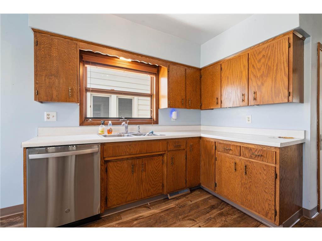 3803 W 4th Street Duluth MN 55807 7084292 image8