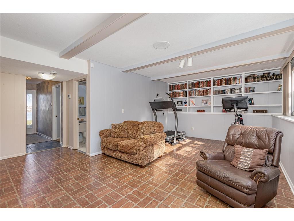 3804 Crystal Lake Boulevard, Robbinsdale, MN, 55422 | MLS: 6540567 ...
