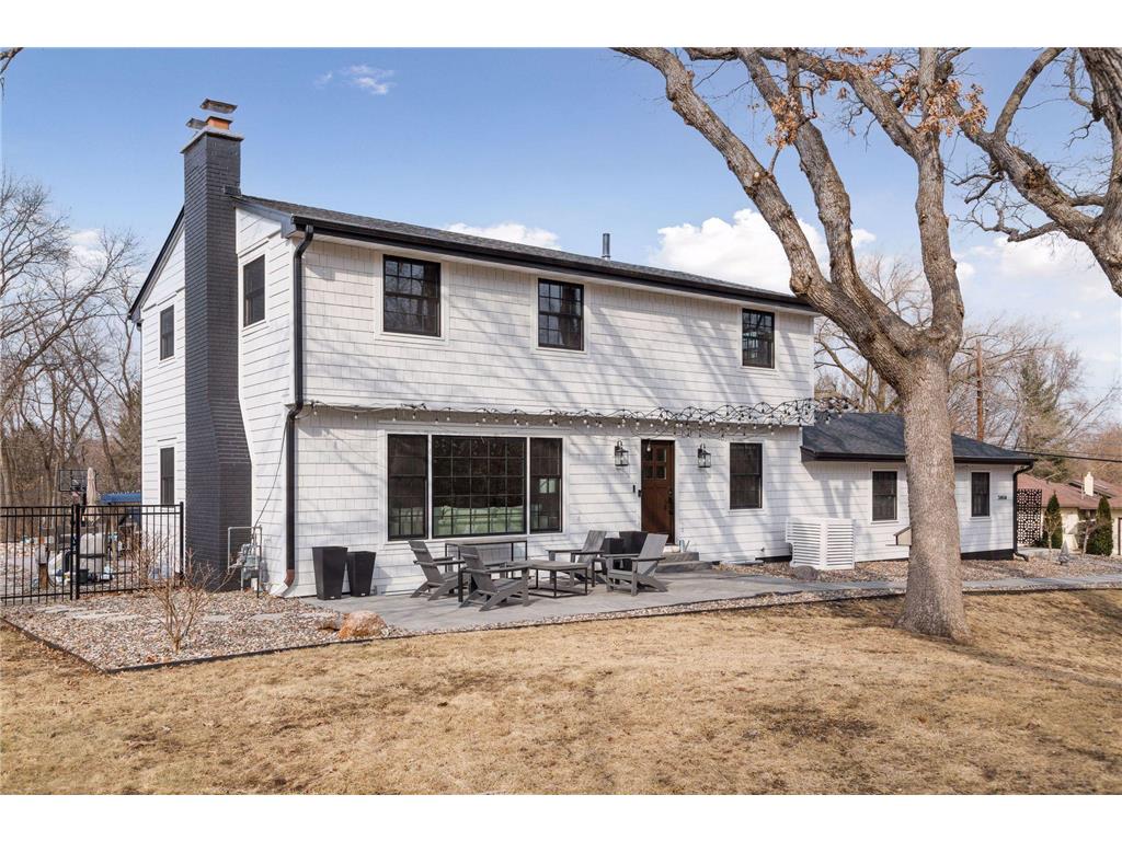 3804 Huntingdon Drive Minnetonka MN 55305 6658330 image1