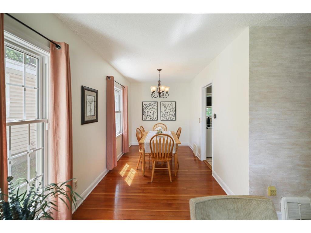 3805 Zenith Avenue N Robbinsdale MN 55422 7078394 image12