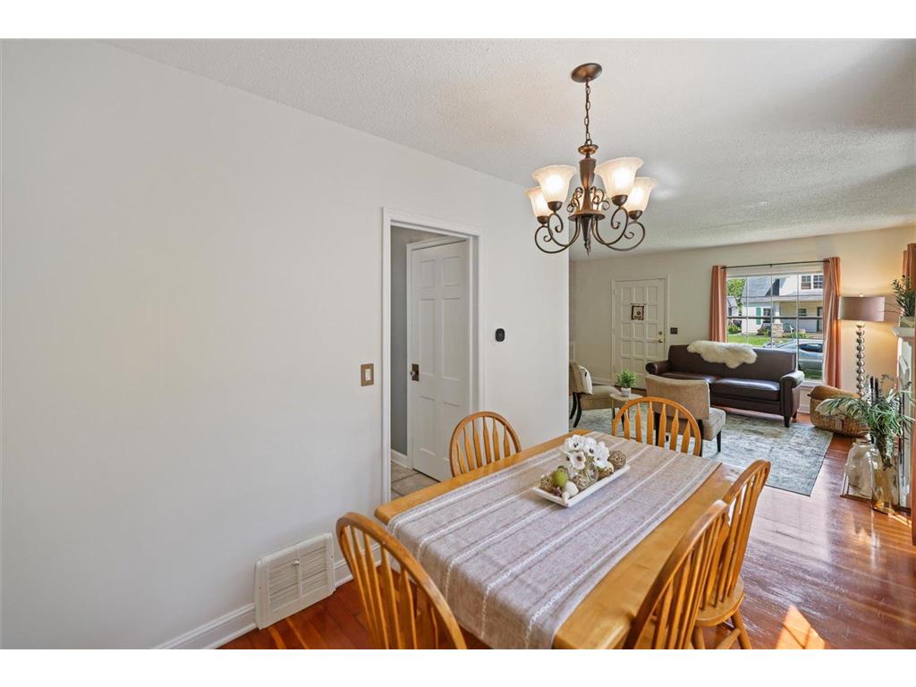 3805 Zenith Avenue N Robbinsdale MN 55422 7078394 image14