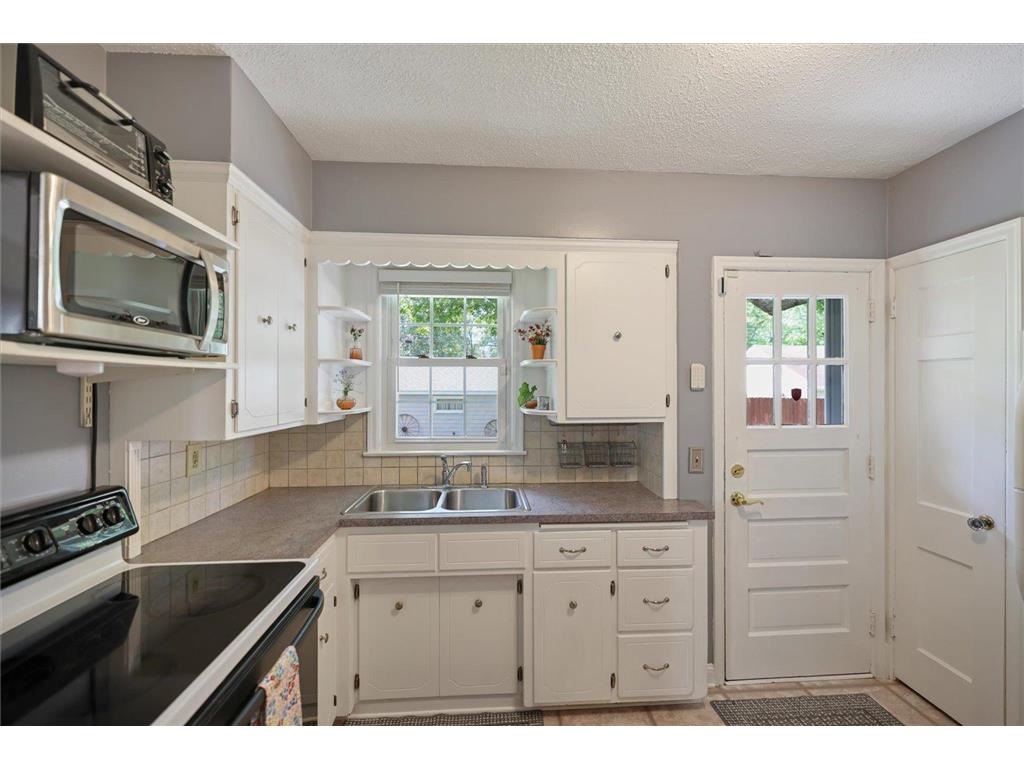 3805 Zenith Avenue N Robbinsdale MN 55422 7078394 image15