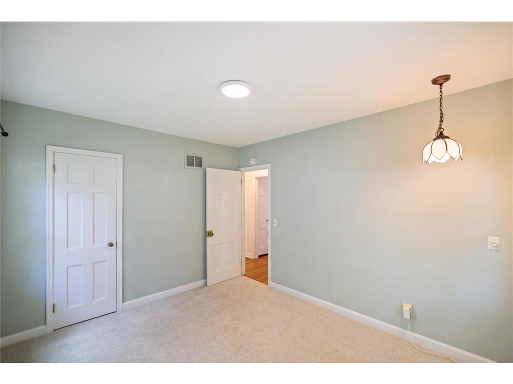 3805 Zenith Avenue N Robbinsdale MN 55422 7078394 image22