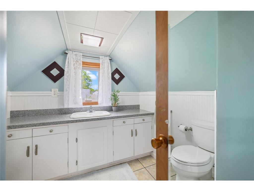 3805 Zenith Avenue N Robbinsdale MN 55422 7078394 image35